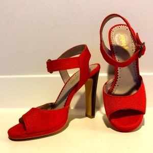 Darling woven stacked wooden heel sandals